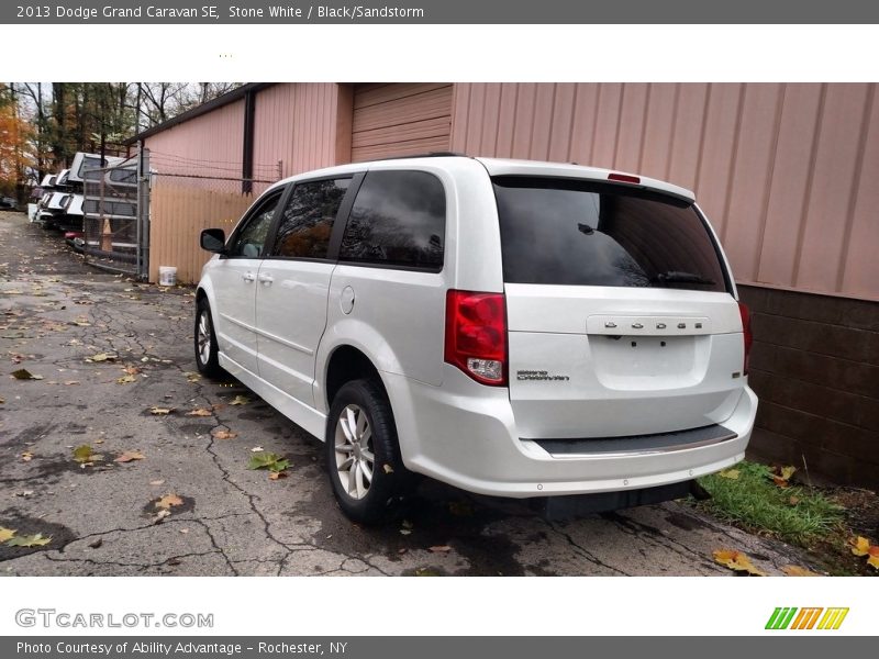 Stone White / Black/Sandstorm 2013 Dodge Grand Caravan SE