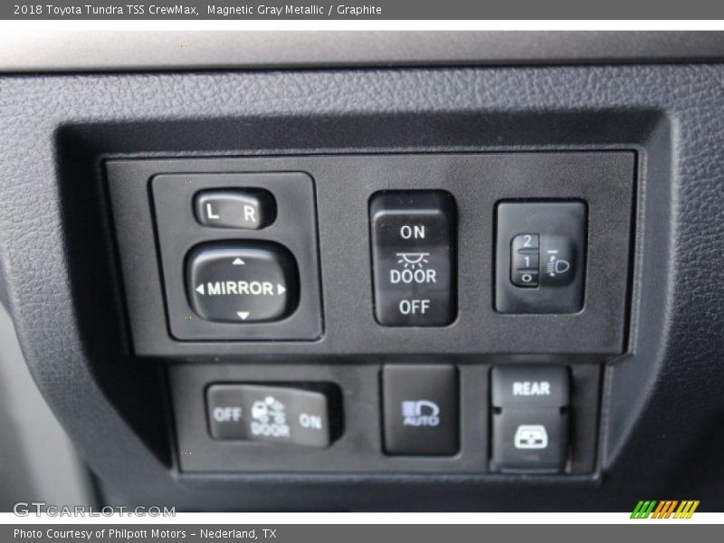 Magnetic Gray Metallic / Graphite 2018 Toyota Tundra TSS CrewMax