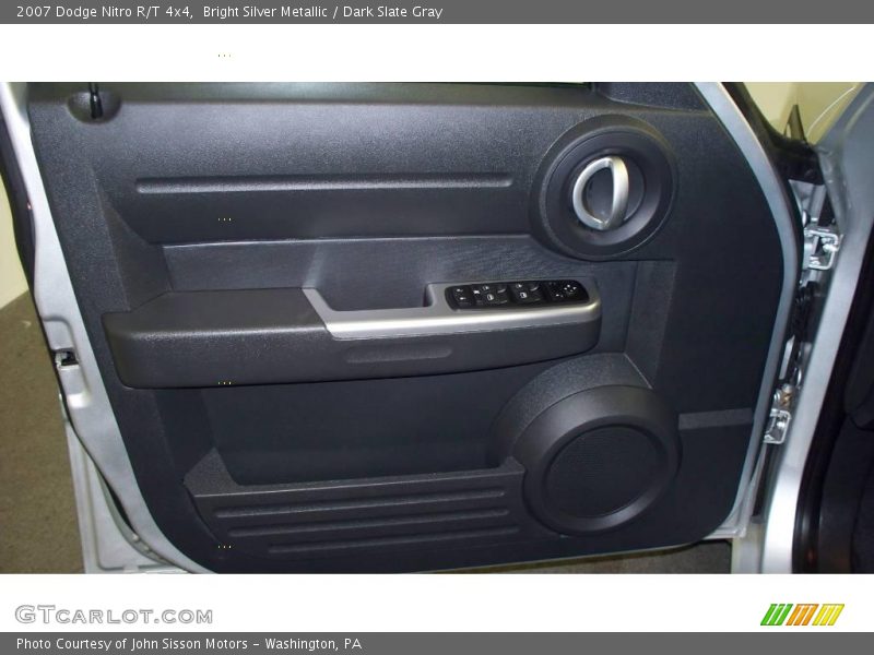Bright Silver Metallic / Dark Slate Gray 2007 Dodge Nitro R/T 4x4