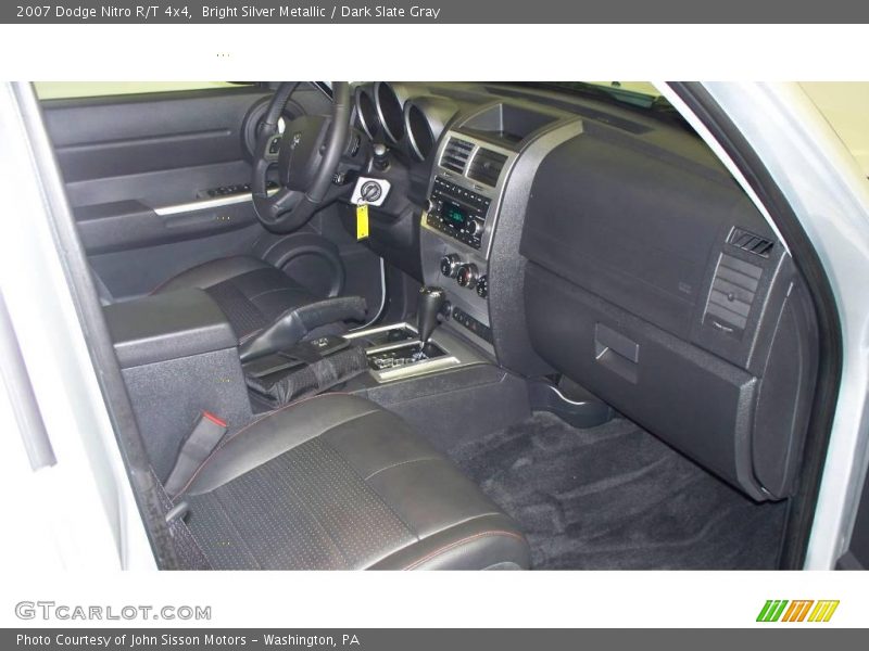 Bright Silver Metallic / Dark Slate Gray 2007 Dodge Nitro R/T 4x4