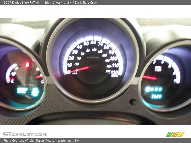 Bright Silver Metallic / Dark Slate Gray 2007 Dodge Nitro R/T 4x4