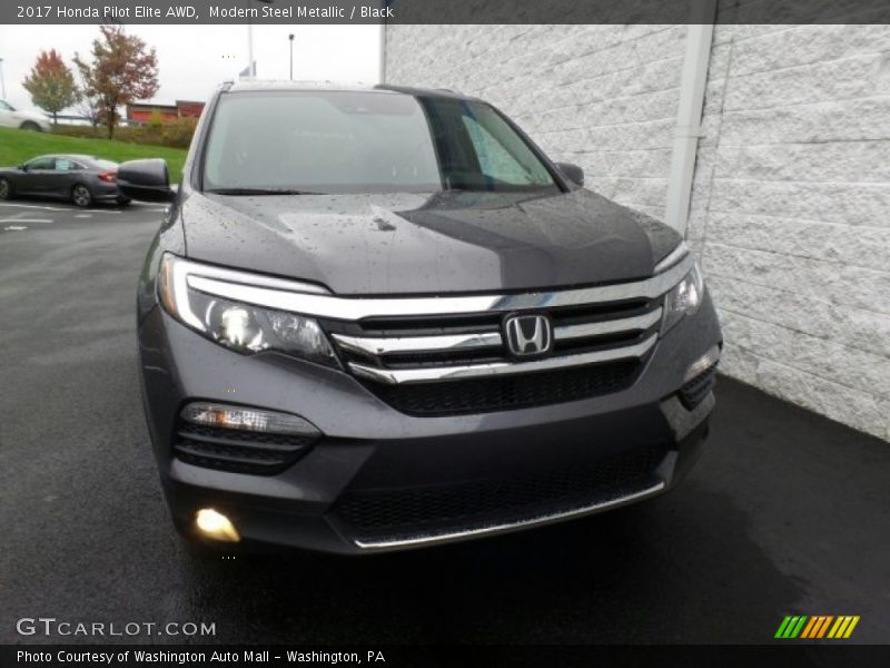 Modern Steel Metallic / Black 2017 Honda Pilot Elite AWD