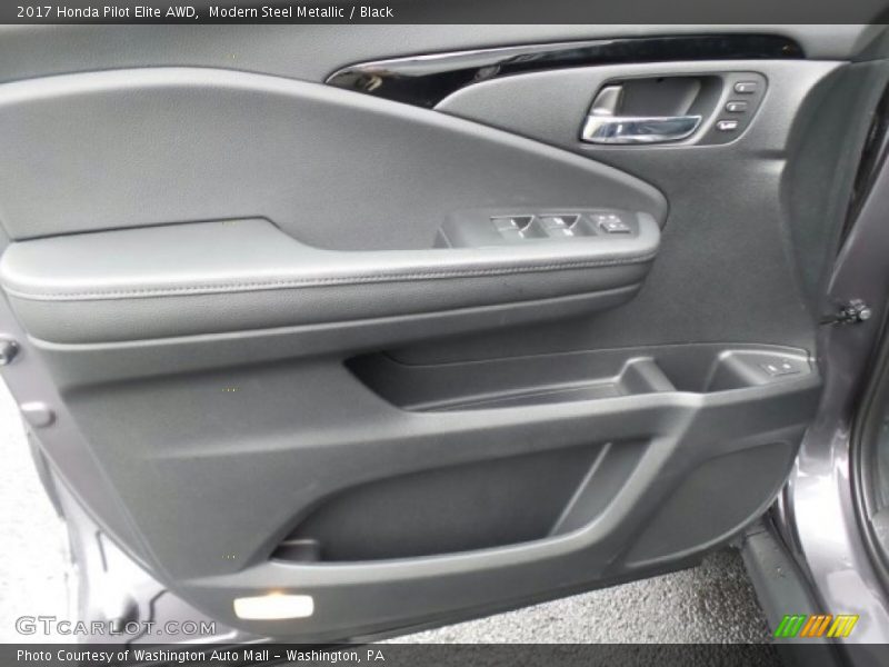 Modern Steel Metallic / Black 2017 Honda Pilot Elite AWD