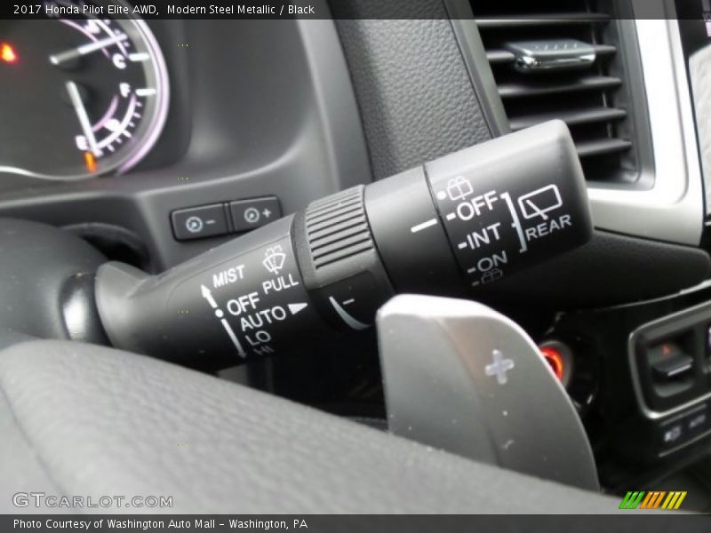 Modern Steel Metallic / Black 2017 Honda Pilot Elite AWD