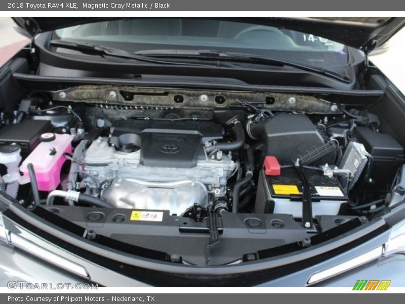 Magnetic Gray Metallic / Black 2018 Toyota RAV4 XLE