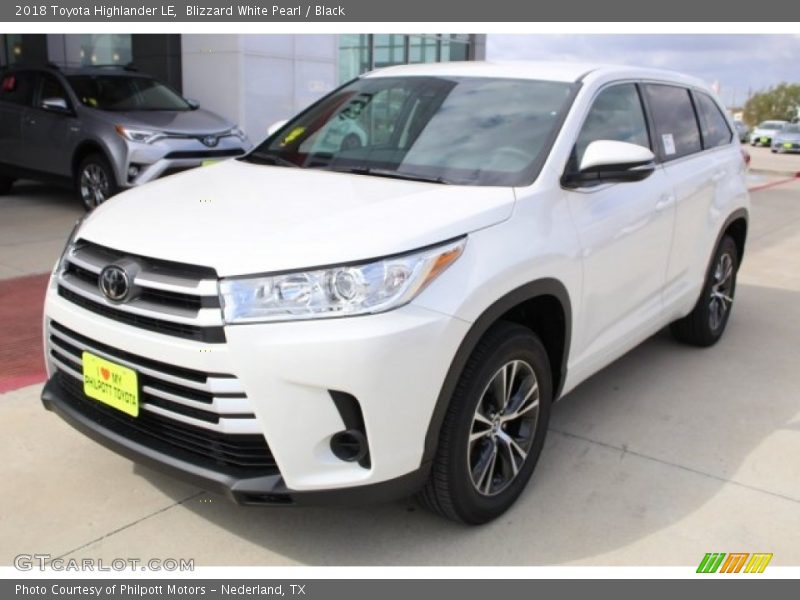 Blizzard White Pearl / Black 2018 Toyota Highlander LE