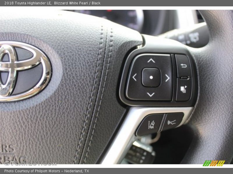 Blizzard White Pearl / Black 2018 Toyota Highlander LE