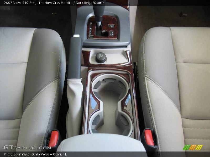 Titanium Gray Metallic / Dark Beige/Quartz 2007 Volvo S40 2.4i