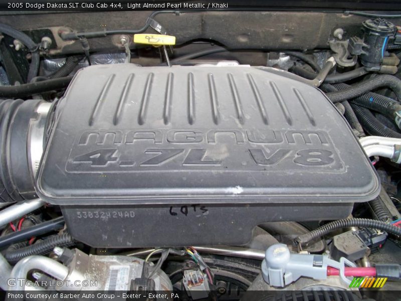 Light Almond Pearl Metallic / Khaki 2005 Dodge Dakota SLT Club Cab 4x4