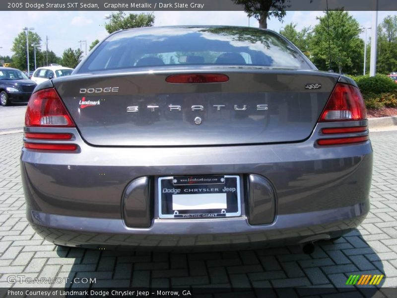 Graphite Metallic / Dark Slate Gray 2005 Dodge Stratus SXT Sedan