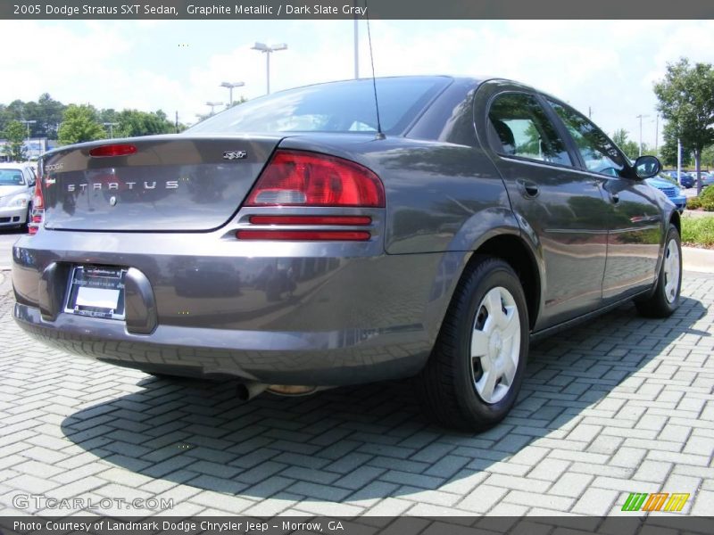 Graphite Metallic / Dark Slate Gray 2005 Dodge Stratus SXT Sedan