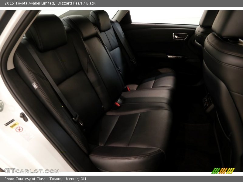 Blizzard Pearl / Black 2015 Toyota Avalon Limited