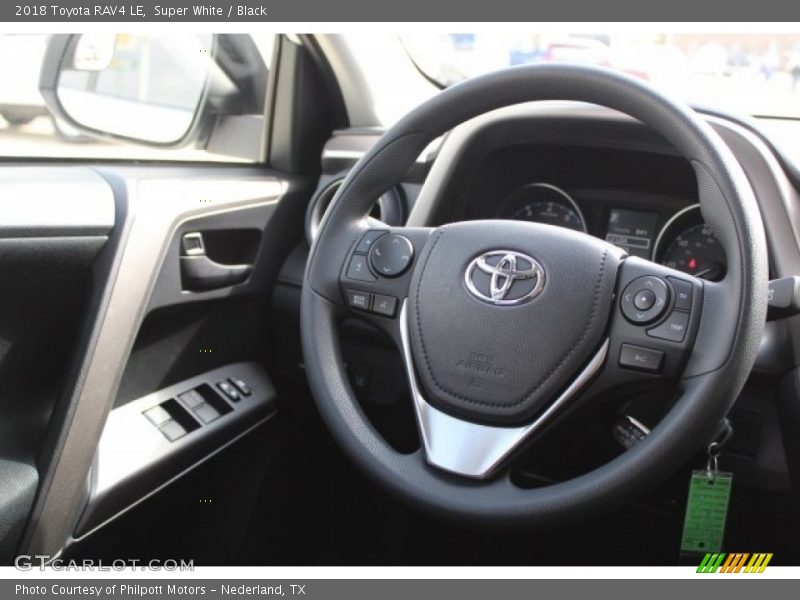 Super White / Black 2018 Toyota RAV4 LE