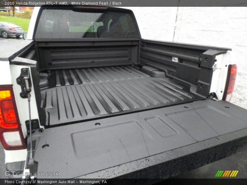White Diamond Pearl / Black 2018 Honda Ridgeline RTL-T AWD