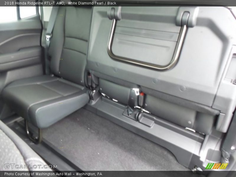 Rear Seat of 2018 Ridgeline RTL-T AWD
