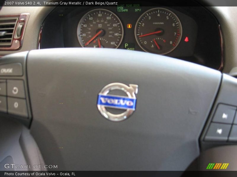 Titanium Gray Metallic / Dark Beige/Quartz 2007 Volvo S40 2.4i