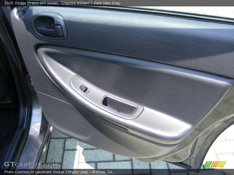 Graphite Metallic / Dark Slate Gray 2005 Dodge Stratus SXT Sedan