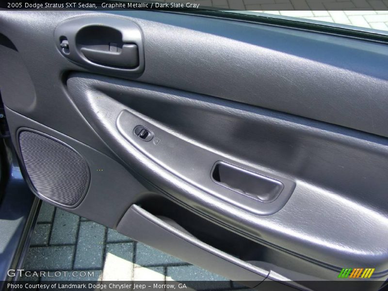 Graphite Metallic / Dark Slate Gray 2005 Dodge Stratus SXT Sedan