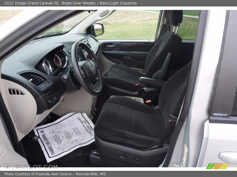 Bright Silver Metallic / Black/Light Graystone 2012 Dodge Grand Caravan SE