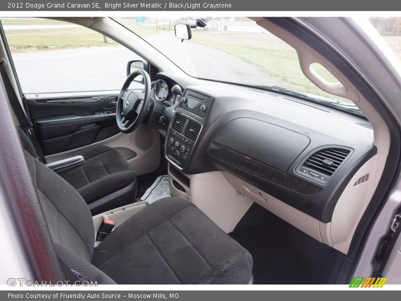 Bright Silver Metallic / Black/Light Graystone 2012 Dodge Grand Caravan SE