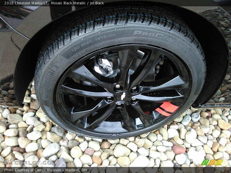 Mosaic Black Metallic / Jet Black 2018 Chevrolet Malibu LT