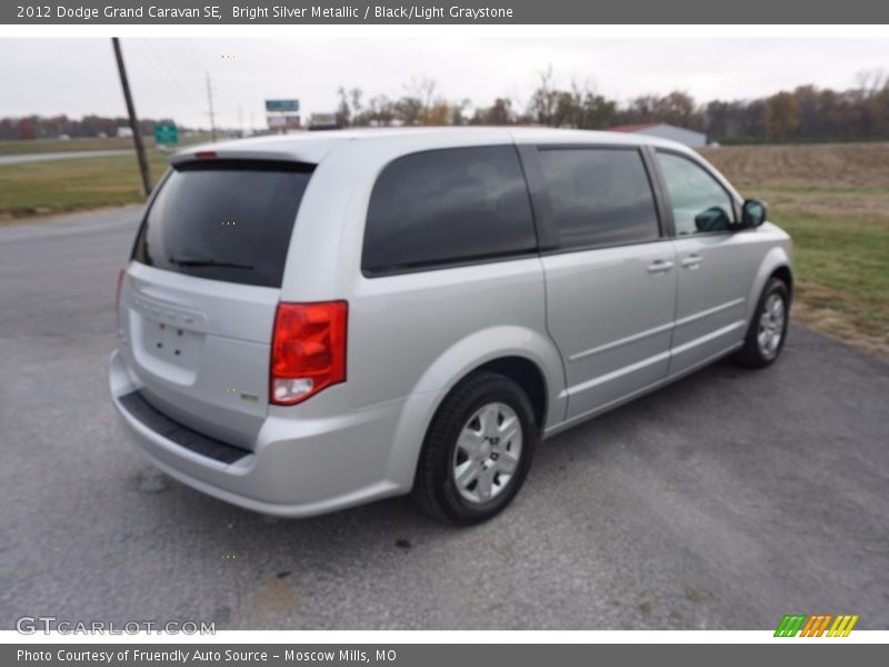 Bright Silver Metallic / Black/Light Graystone 2012 Dodge Grand Caravan SE