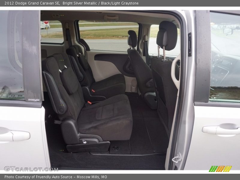 Bright Silver Metallic / Black/Light Graystone 2012 Dodge Grand Caravan SE