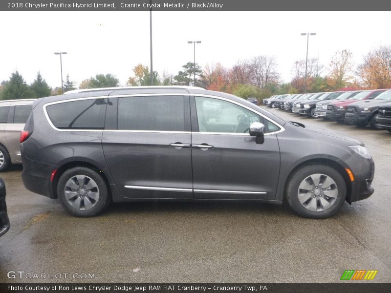 Granite Crystal Metallic / Black/Alloy 2018 Chrysler Pacifica Hybrid Limited
