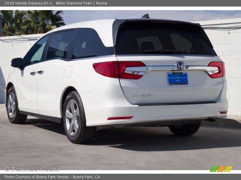 White Diamond Pearl / Mocha 2018 Honda Odyssey EX-L