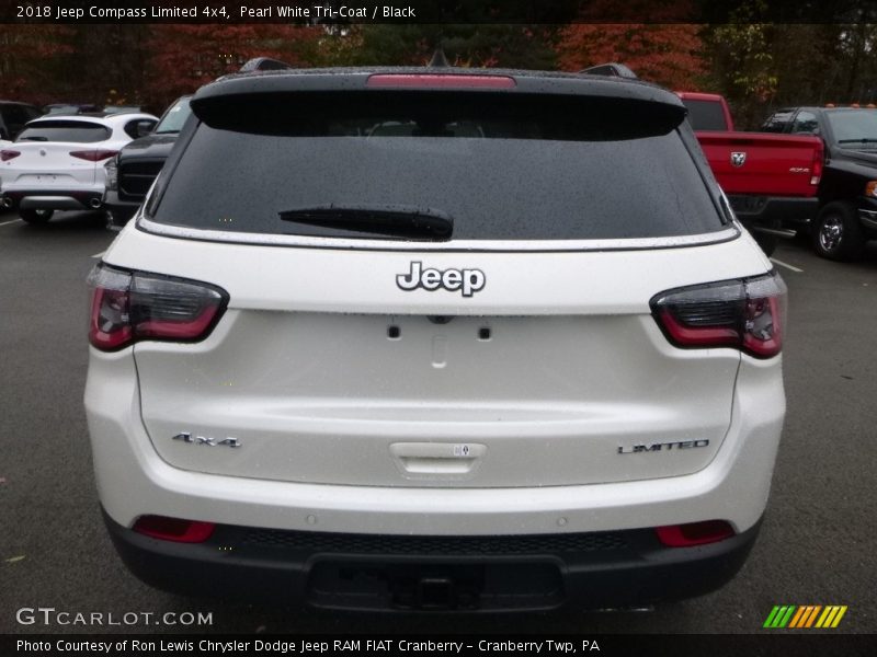 Pearl White Tri–Coat / Black 2018 Jeep Compass Limited 4x4
