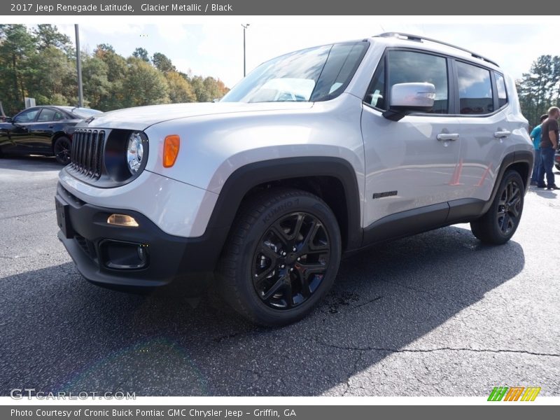 Glacier Metallic / Black 2017 Jeep Renegade Latitude