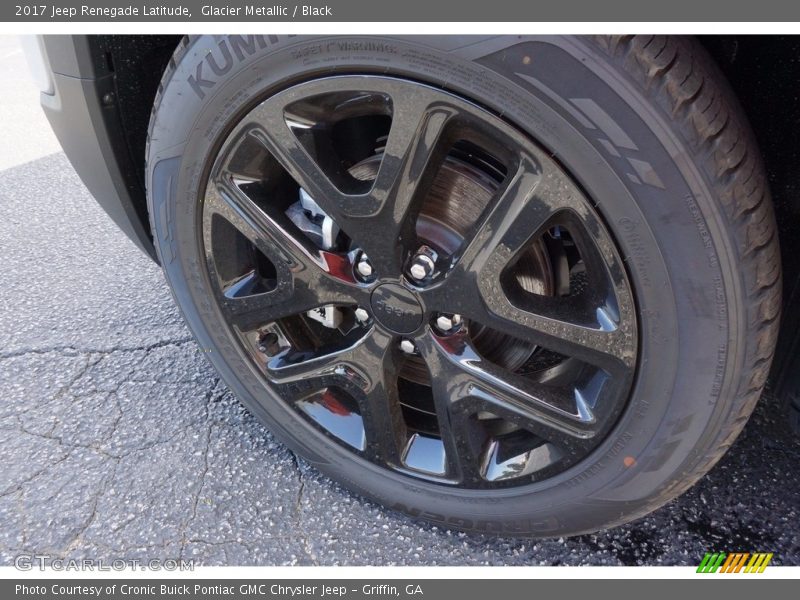 Glacier Metallic / Black 2017 Jeep Renegade Latitude
