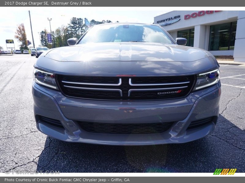 Destroyer Grey / Black 2017 Dodge Charger SE