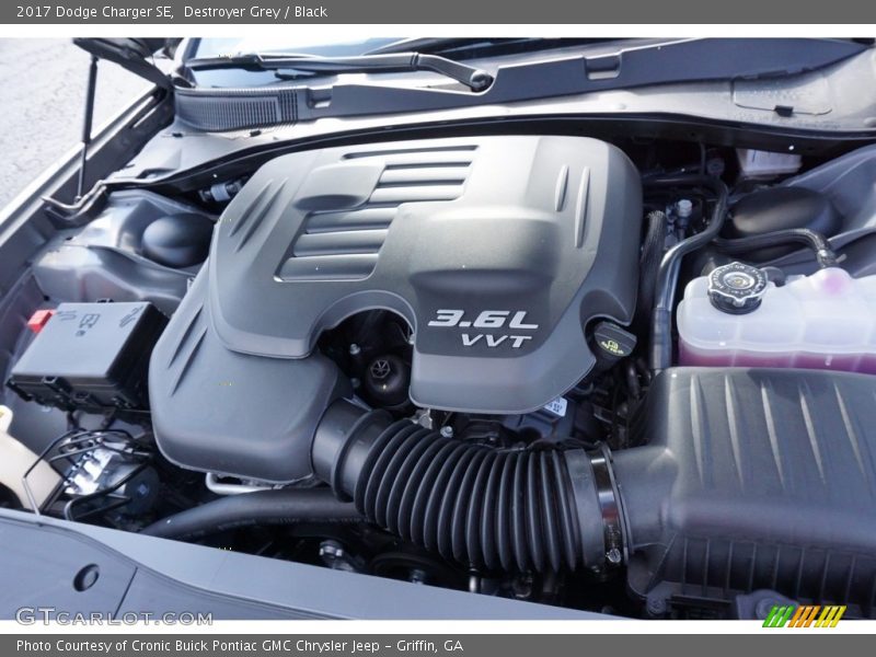 Destroyer Grey / Black 2017 Dodge Charger SE