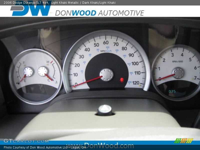 Light Khaki Metallic / Dark Khaki/Light Khaki 2006 Dodge Durango SLT 4x4