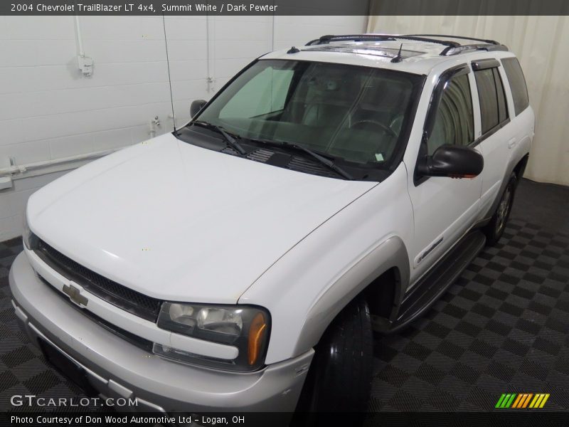 Summit White / Dark Pewter 2004 Chevrolet TrailBlazer LT 4x4