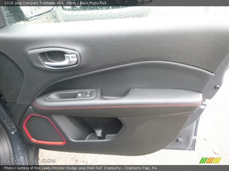 Rhino / Black/Ruby Red 2018 Jeep Compass Trailhawk 4x4