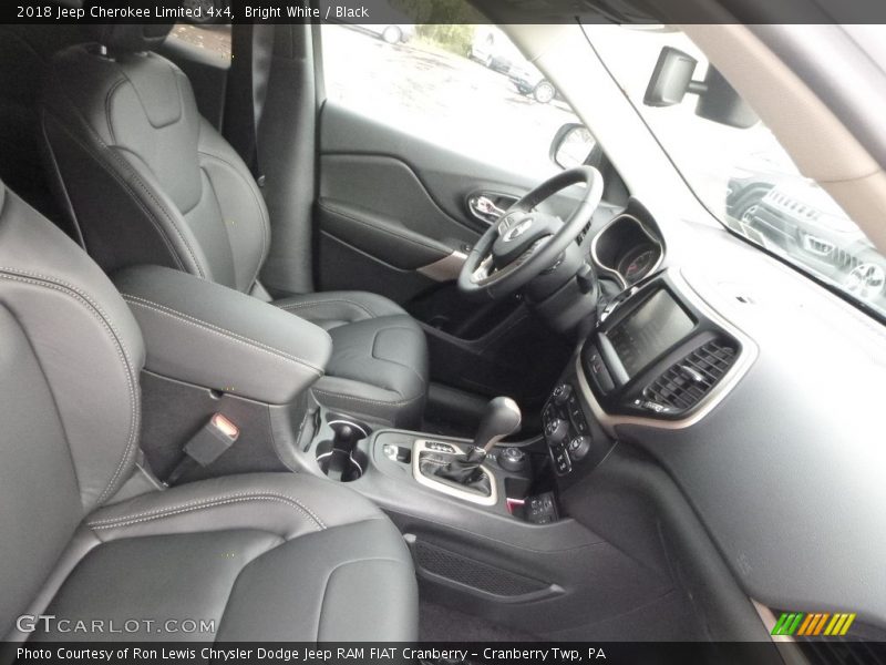 Bright White / Black 2018 Jeep Cherokee Limited 4x4