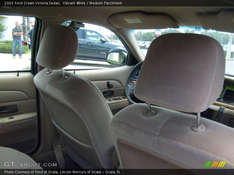 Vibrant White / Medium Parchment 2003 Ford Crown Victoria Sedan