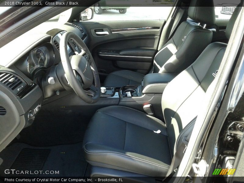 Gloss Black / Black 2018 Chrysler 300 S