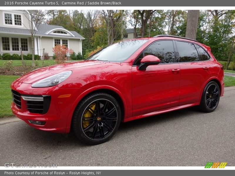 Front 3/4 View of 2016 Cayenne Turbo S