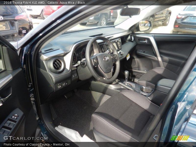 Galactic Aqua Mica / Black 2018 Toyota RAV4 XLE AWD