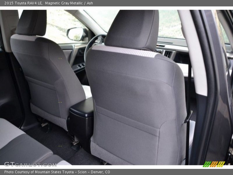 Magnetic Gray Metallic / Ash 2015 Toyota RAV4 LE