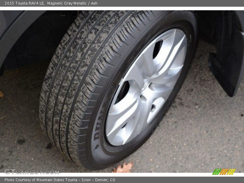 Magnetic Gray Metallic / Ash 2015 Toyota RAV4 LE