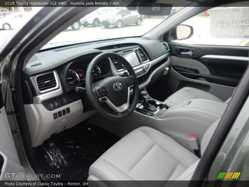 Alumina Jade Metallic / Ash 2018 Toyota Highlander XLE AWD