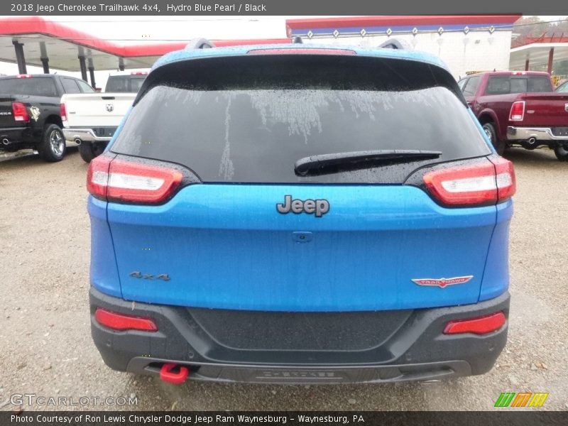 Hydro Blue Pearl / Black 2018 Jeep Cherokee Trailhawk 4x4