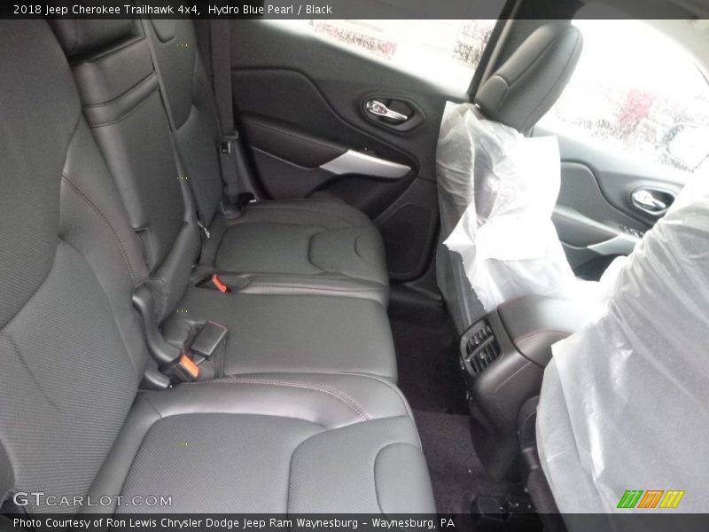 Hydro Blue Pearl / Black 2018 Jeep Cherokee Trailhawk 4x4