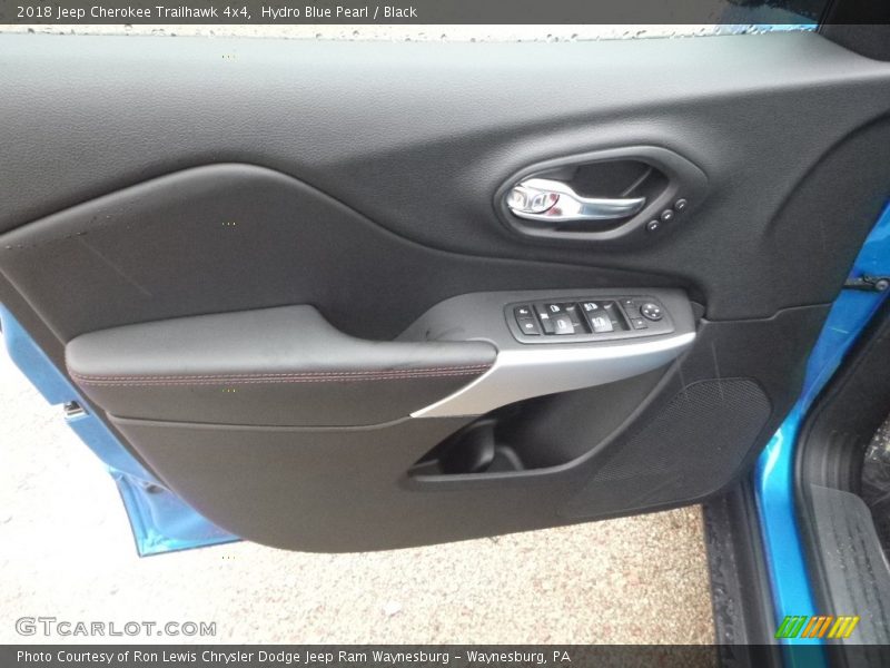 Hydro Blue Pearl / Black 2018 Jeep Cherokee Trailhawk 4x4
