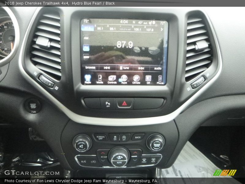Hydro Blue Pearl / Black 2018 Jeep Cherokee Trailhawk 4x4