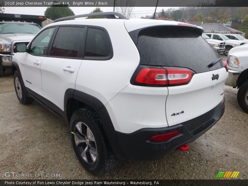 Bright White / Black 2018 Jeep Cherokee Trailhawk 4x4